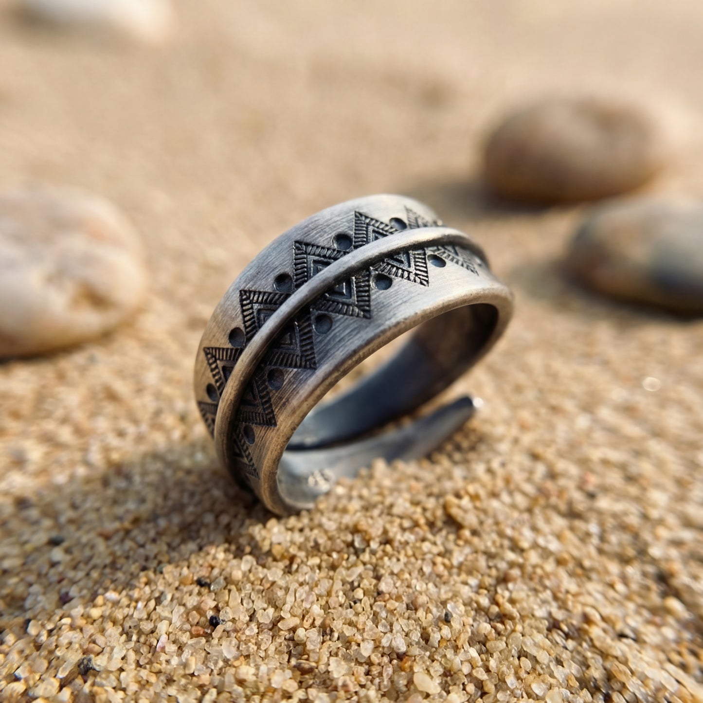 Bohemian Vintage Carved Opening Ring